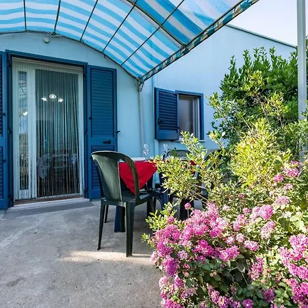 Casa de Férias Trullo Rizzelli - Salento Reservation Torre Suda